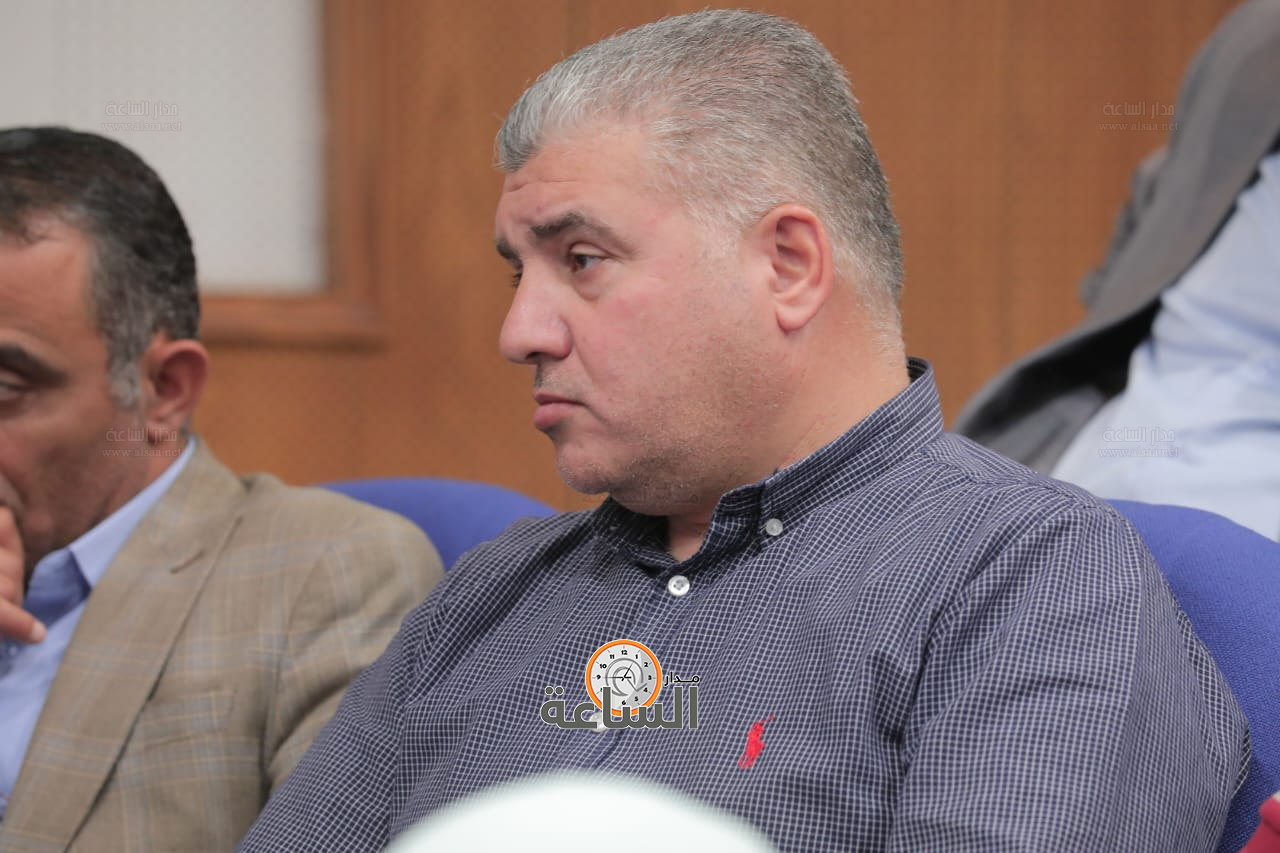 Madar Al-Saa Images 0.5423910103530492