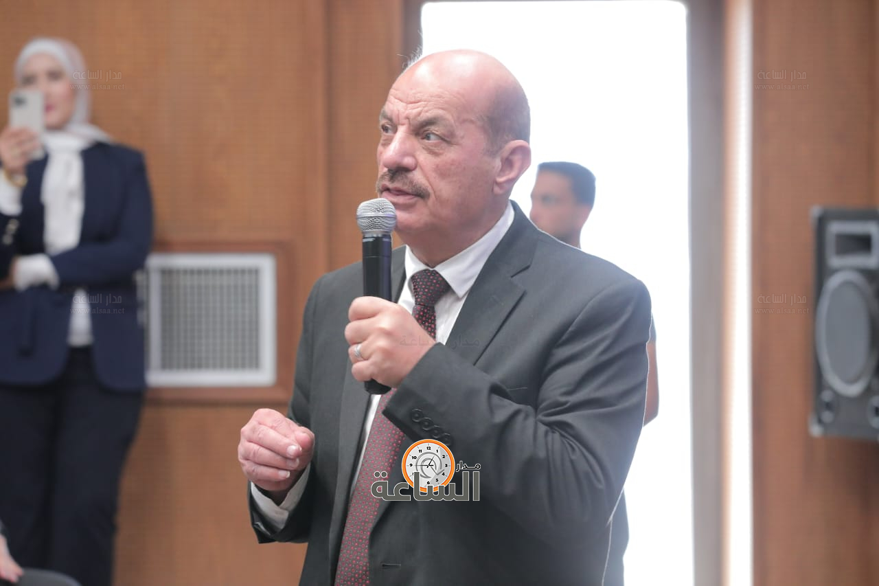 Madar Al-Saa Images 0.985321477925322