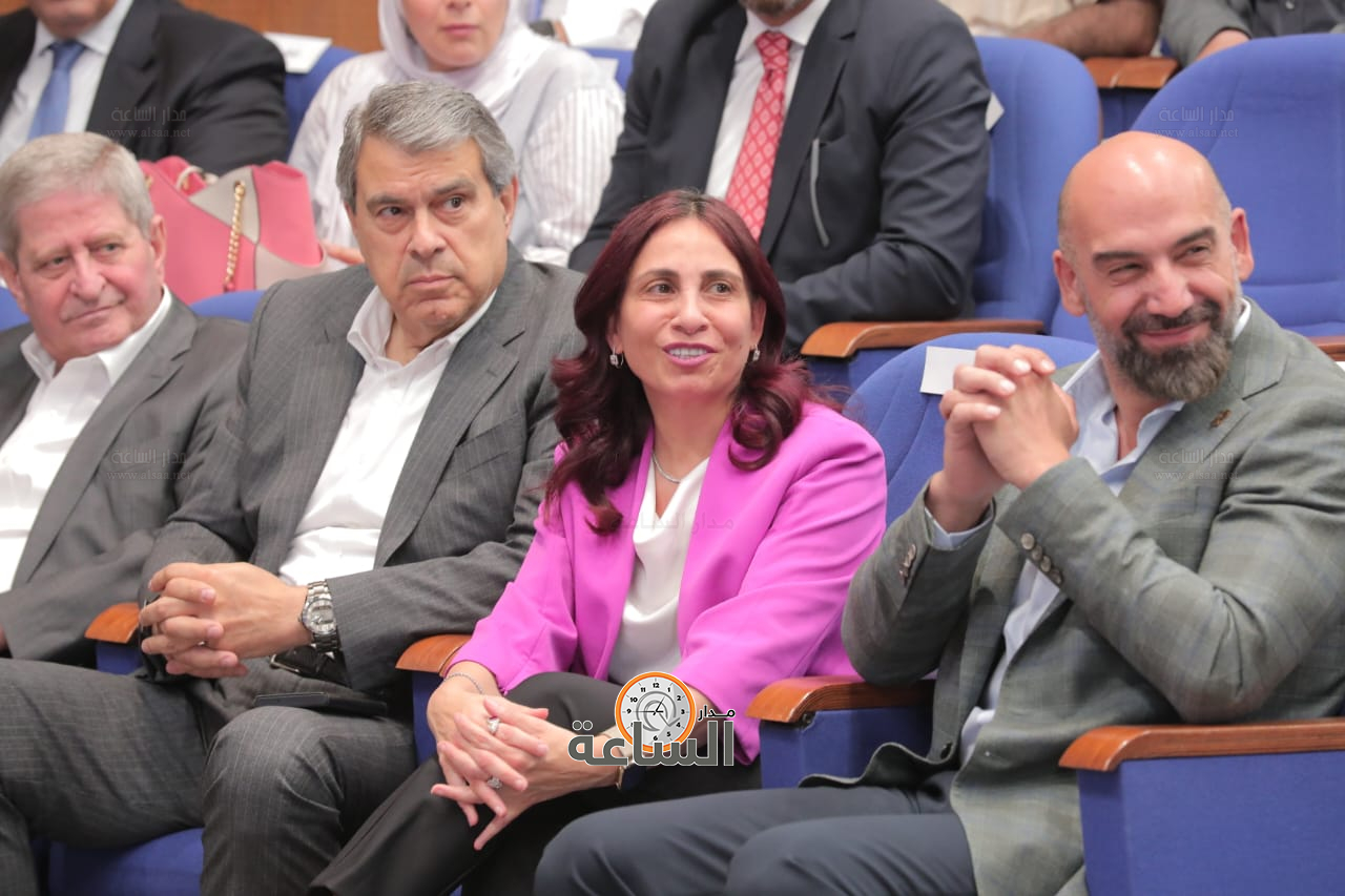 Madar Al-Saa Images 0.01615558679743445