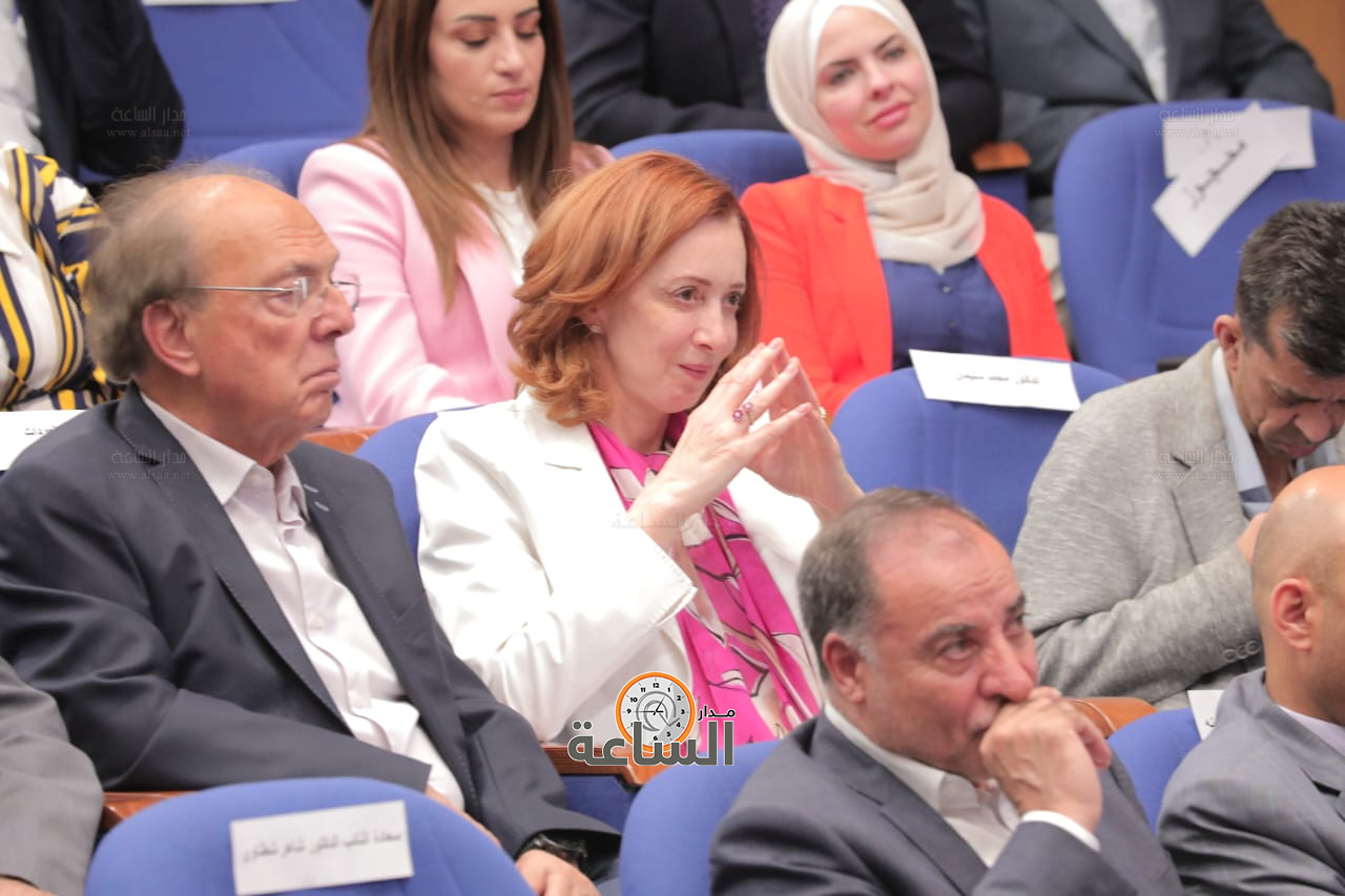 Madar Al-Saa Images 0.4379867969513306