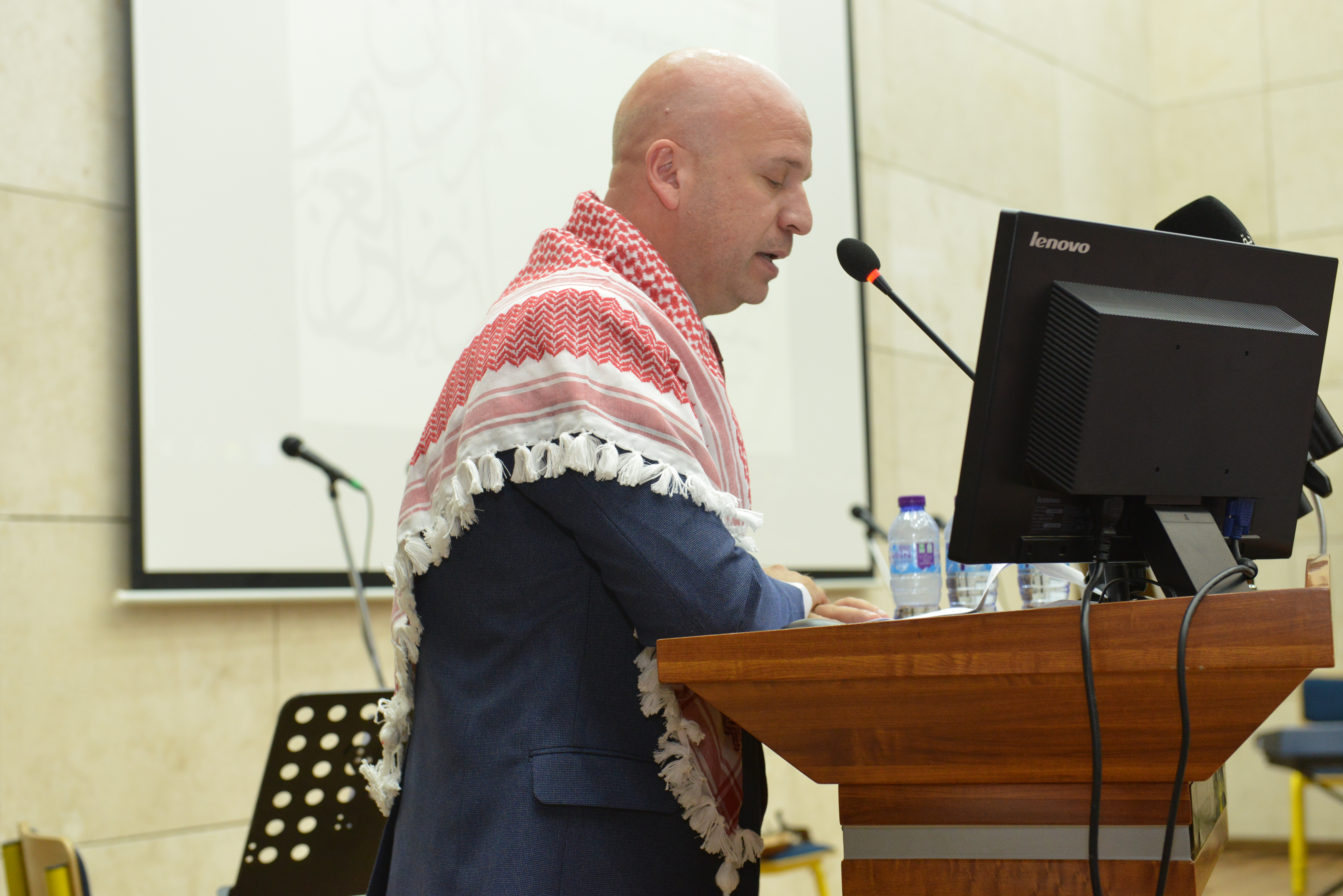 Madar Al-Saa Images 0.608256676045675