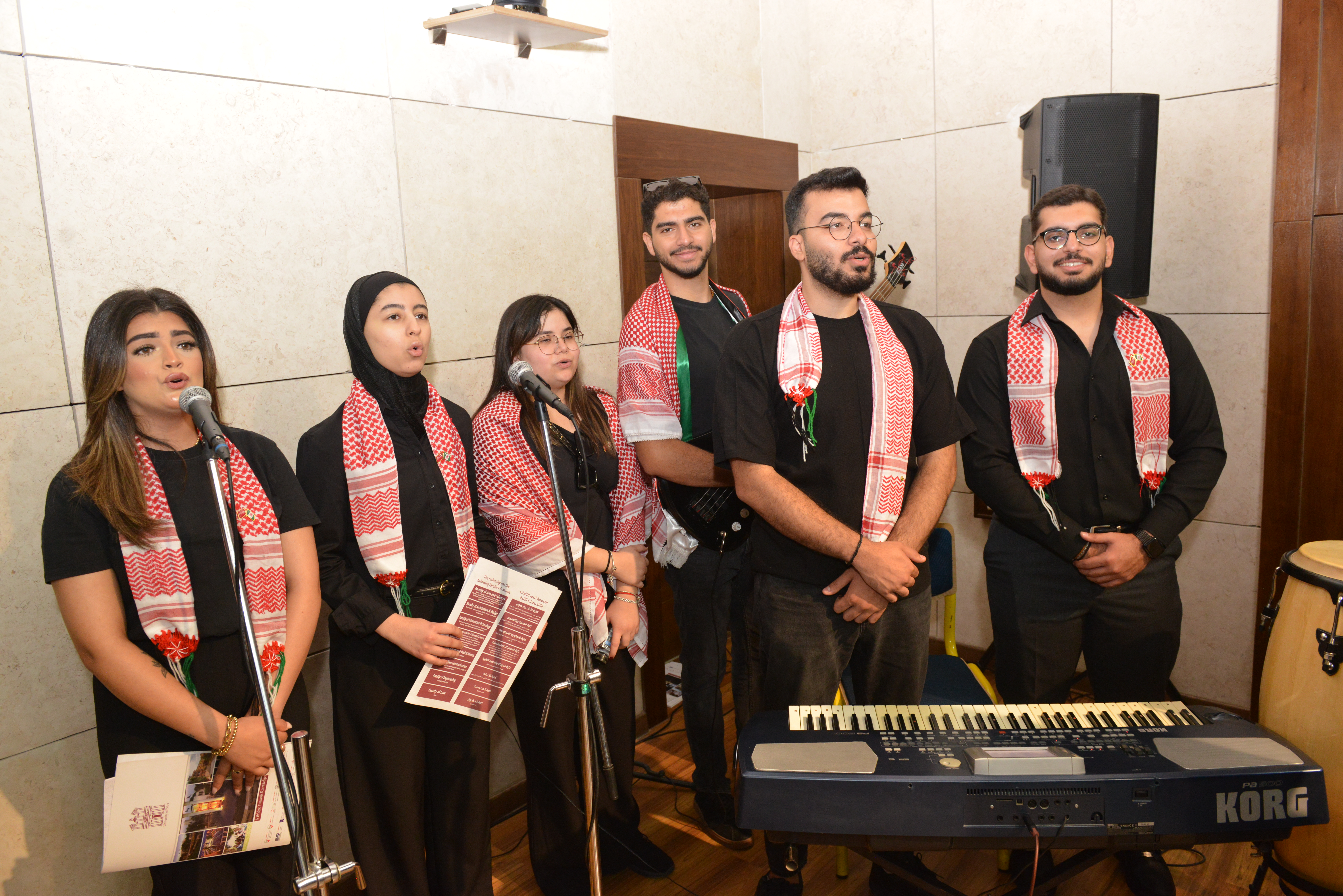 Madar Al-Saa Images 0.5822706989733774