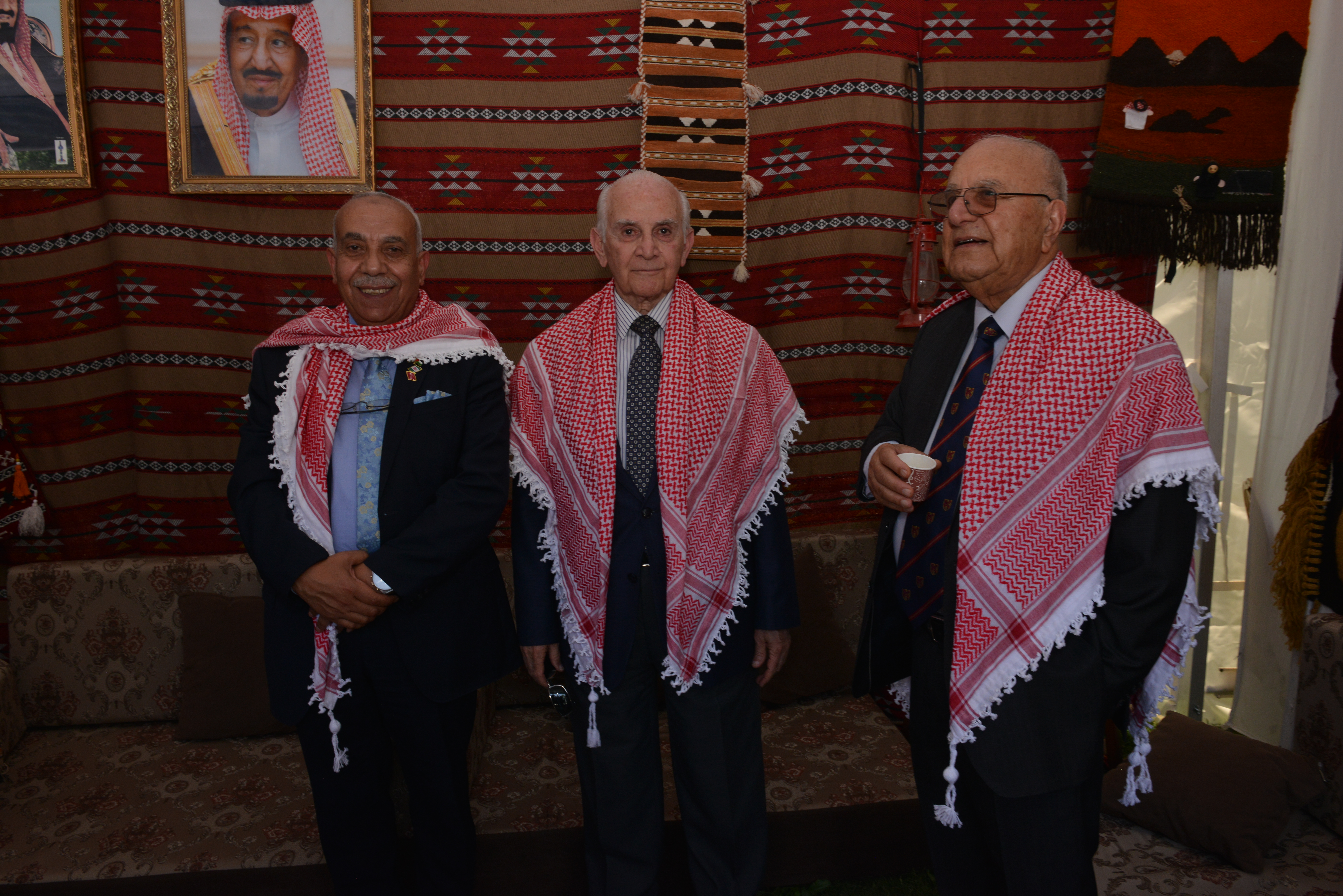 Madar Al-Saa Images 0.7239542905095339