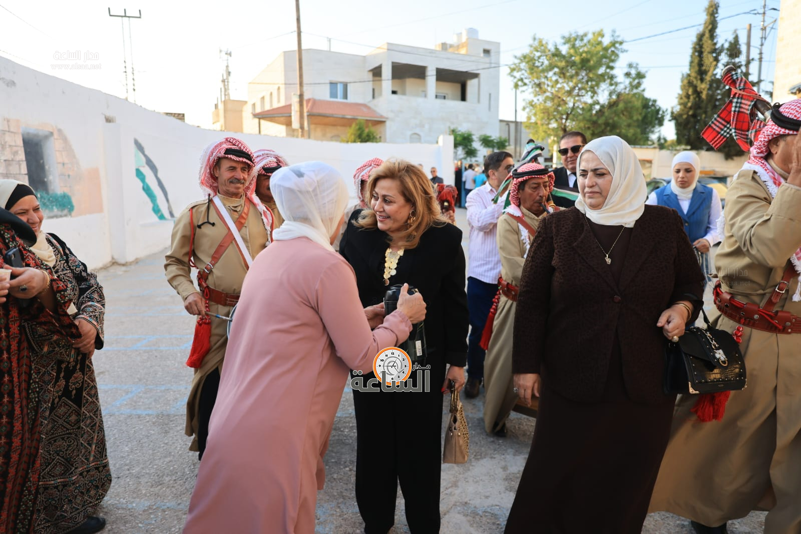 Madar Al-Saa Images 0.22023399952085787