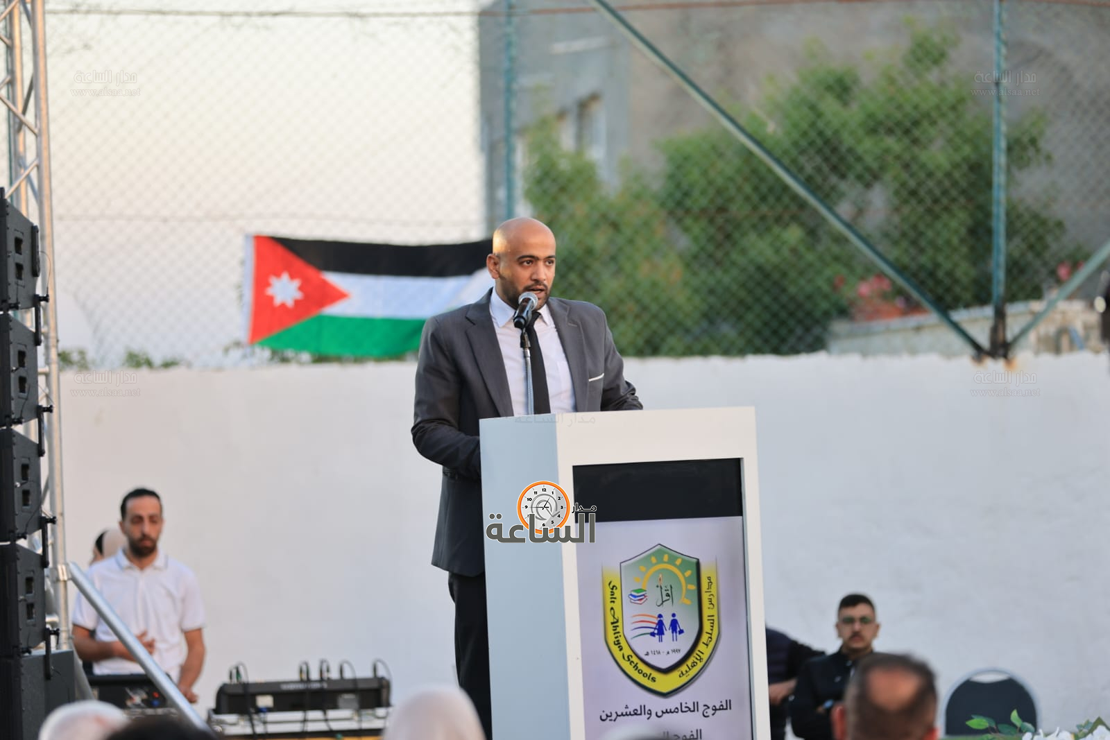 Madar Al-Saa Images 0.6362367411367756