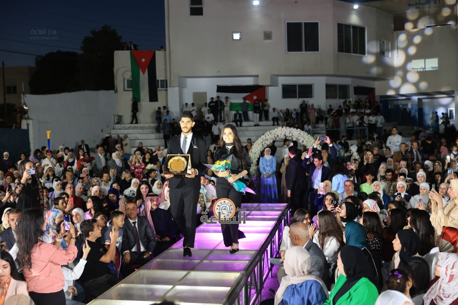 Madar Al-Saa Images 0.610300123852442