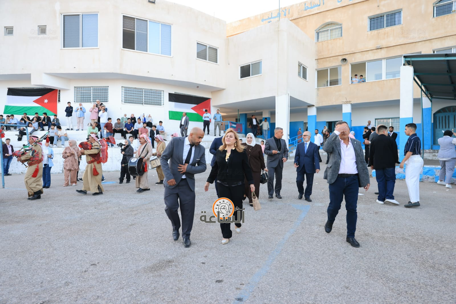 Madar Al-Saa Images 0.6482373412937681