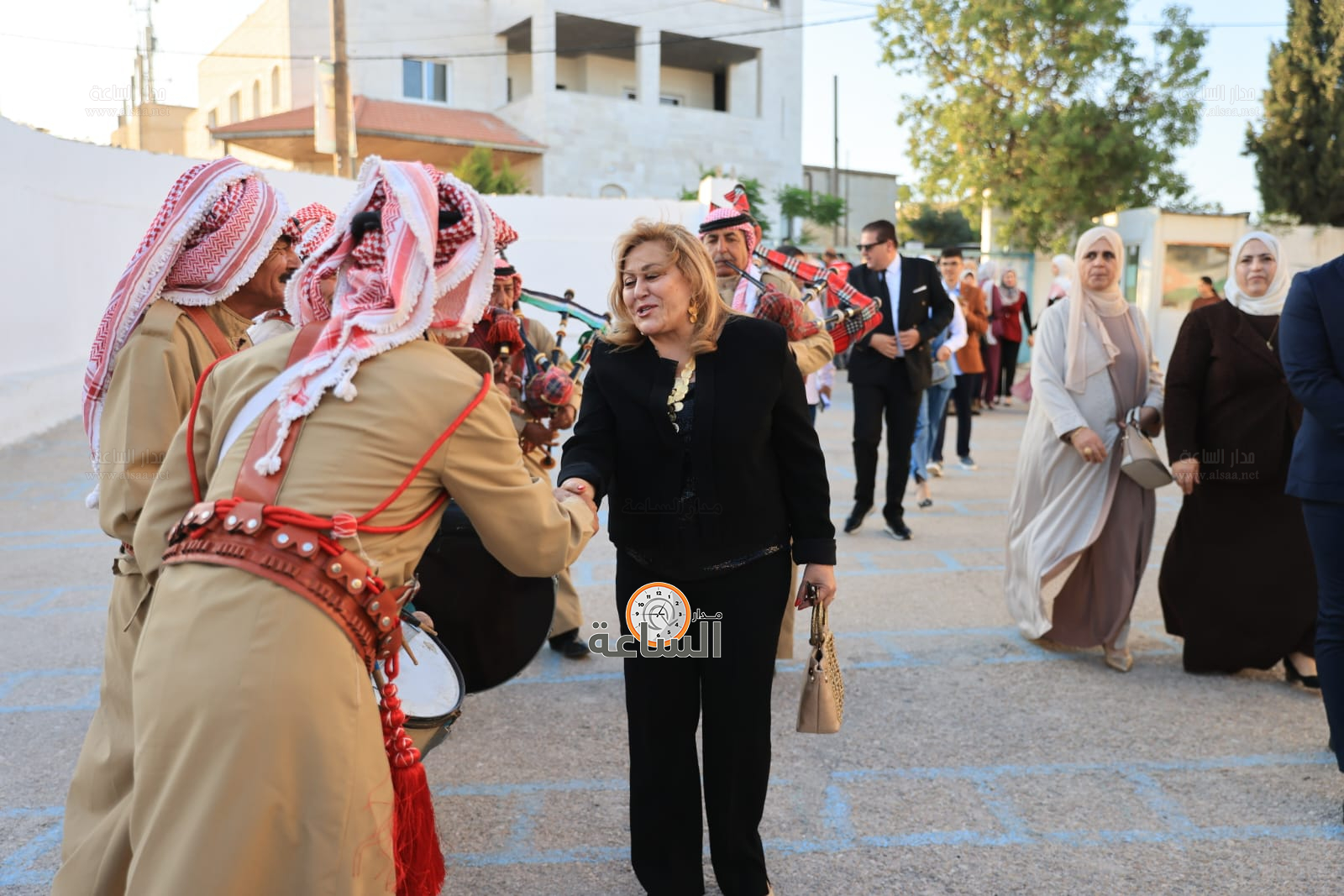 Madar Al-Saa Images 0.6565289345449284