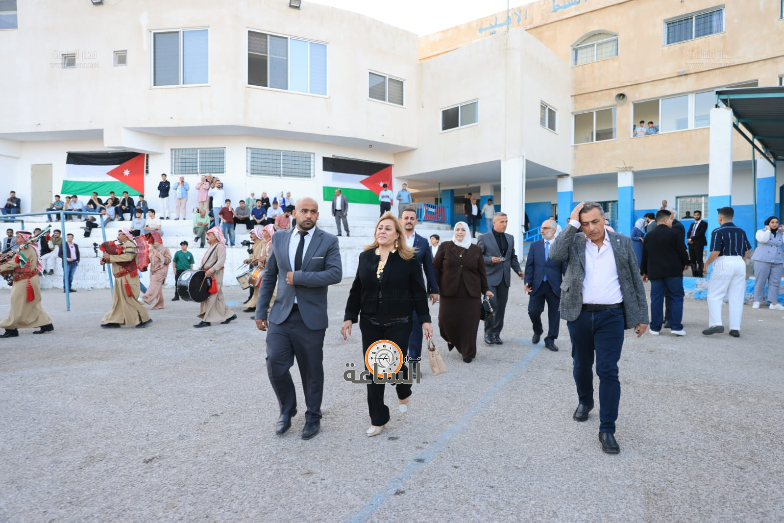 Madar Al-Saa Images 0.9832012121329823