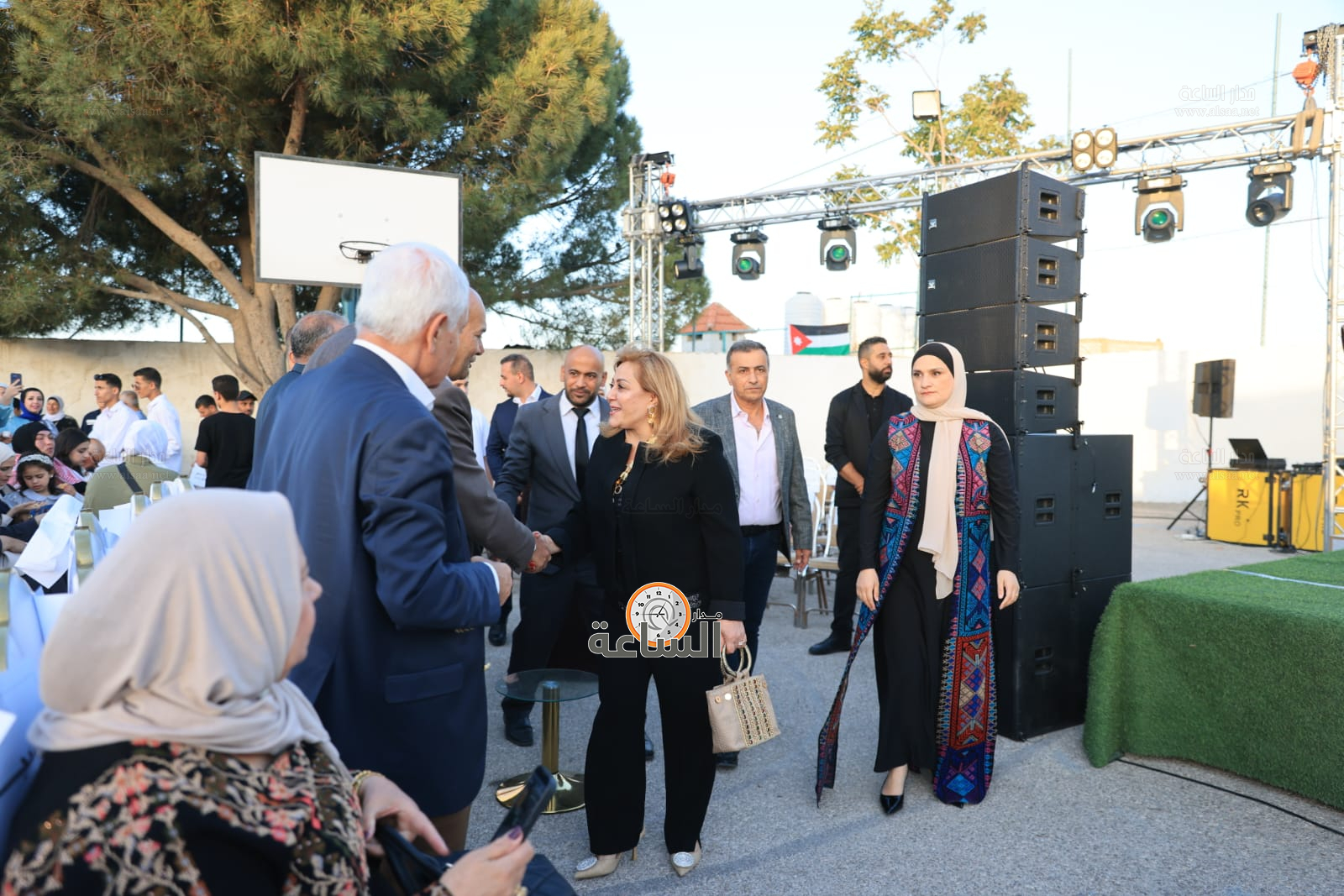 Madar Al-Saa Images 0.23450873486183366