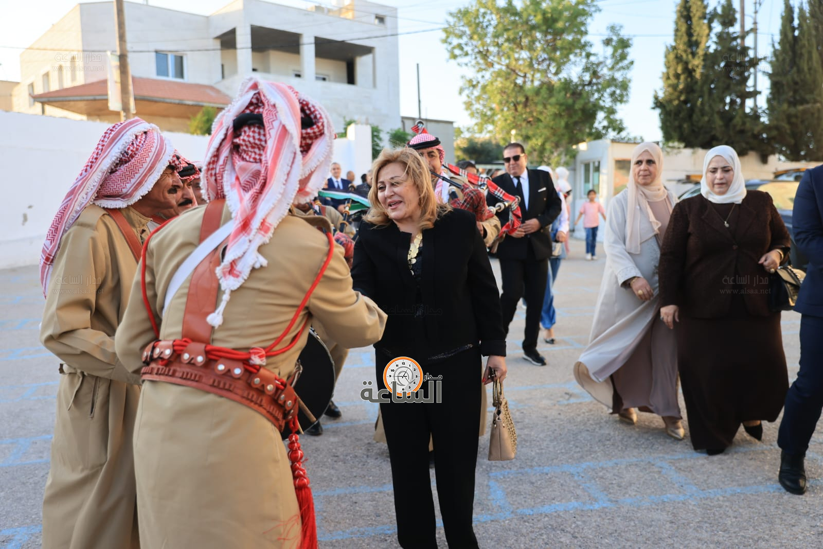 Madar Al-Saa Images 0.6537855425059896