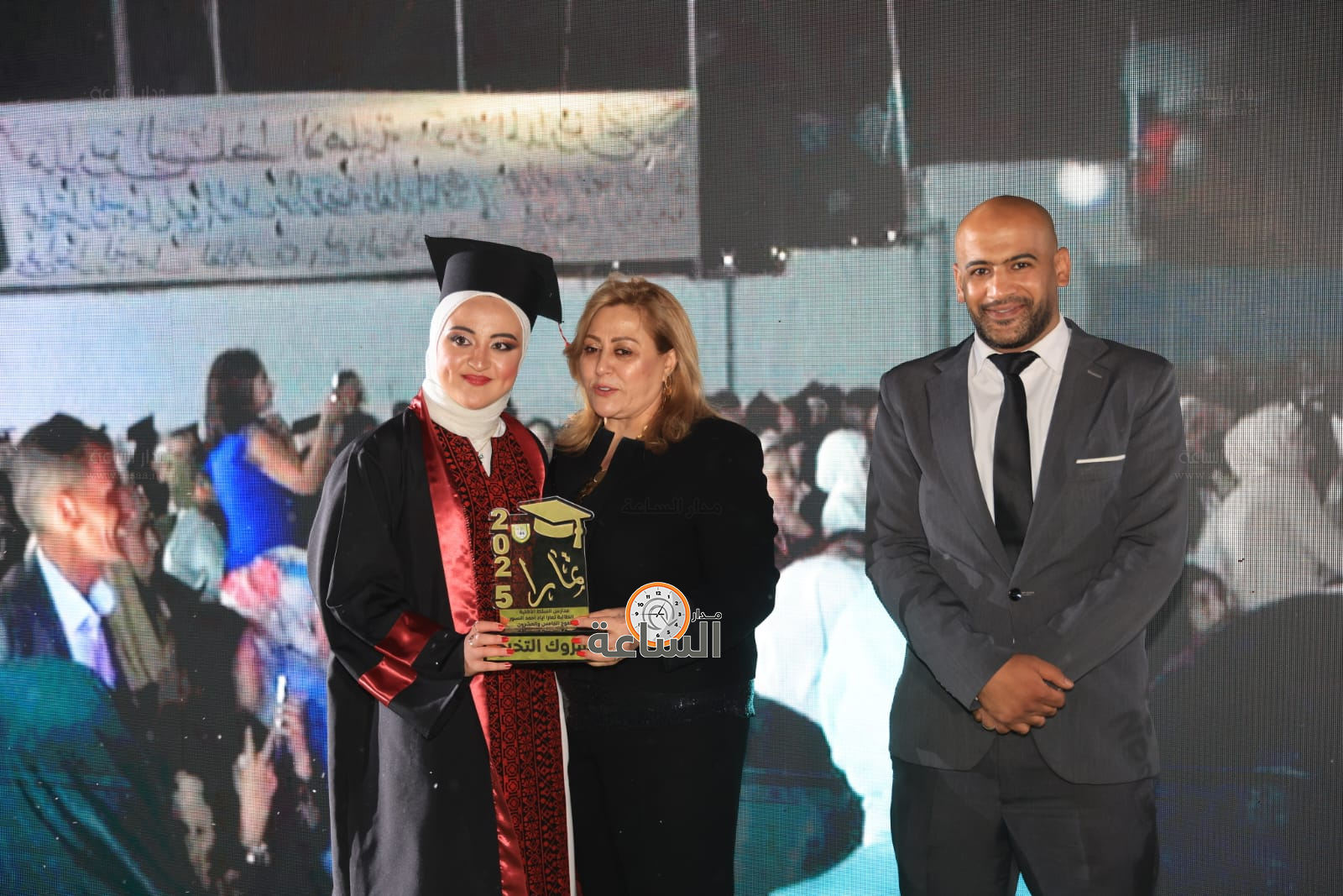 Madar Al-Saa Images 0.5533095311227199