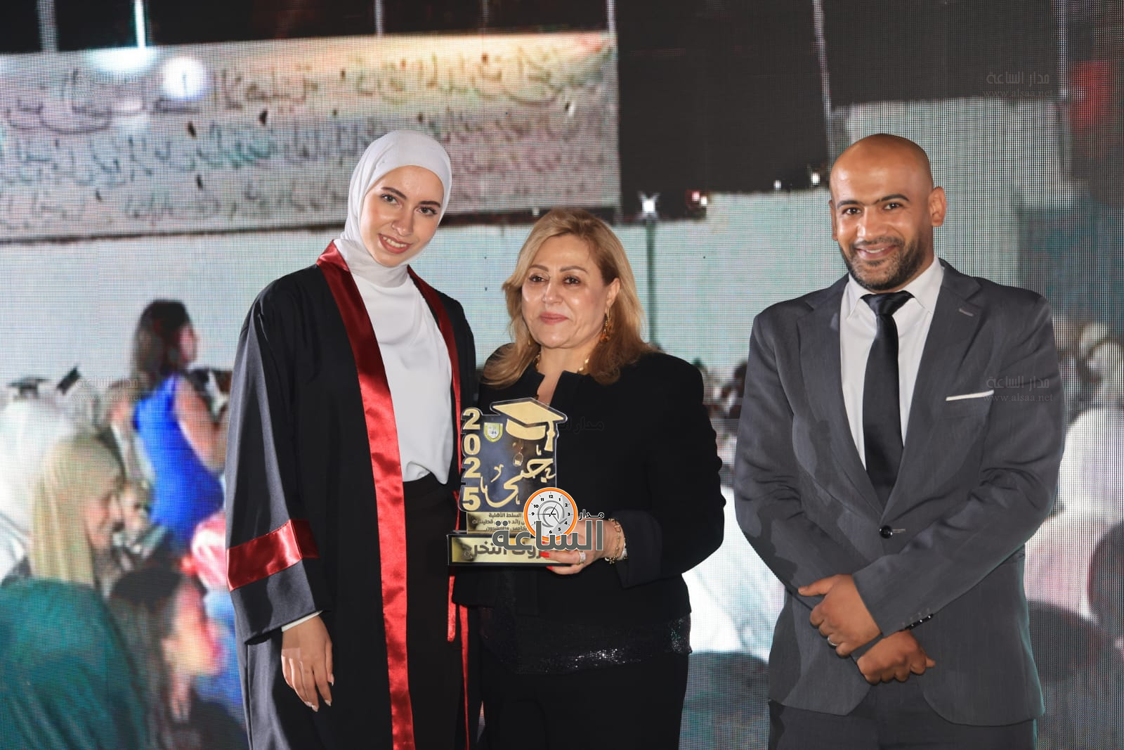 Madar Al-Saa Images 0.4274058970385639