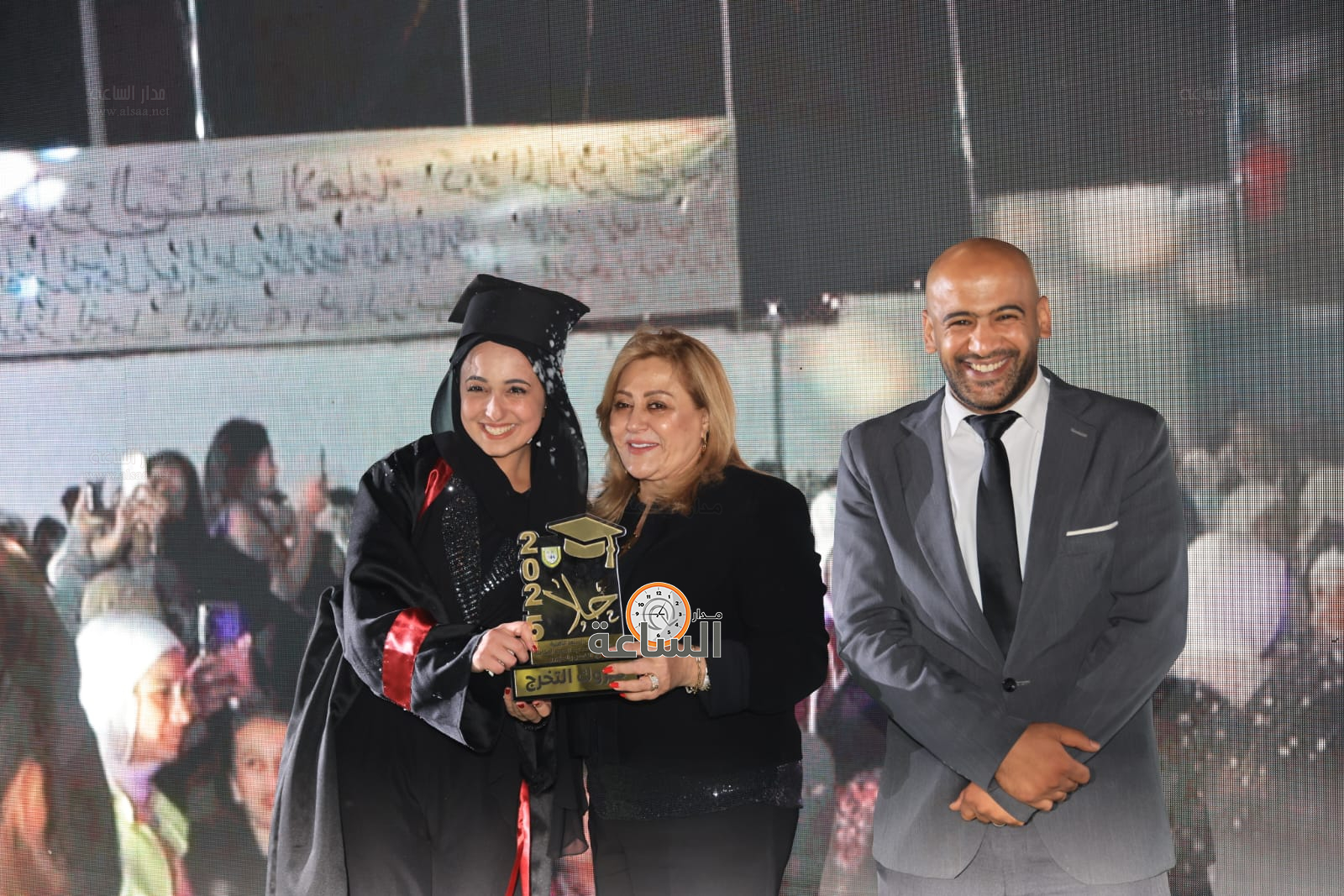 Madar Al-Saa Images 0.4774725565701128