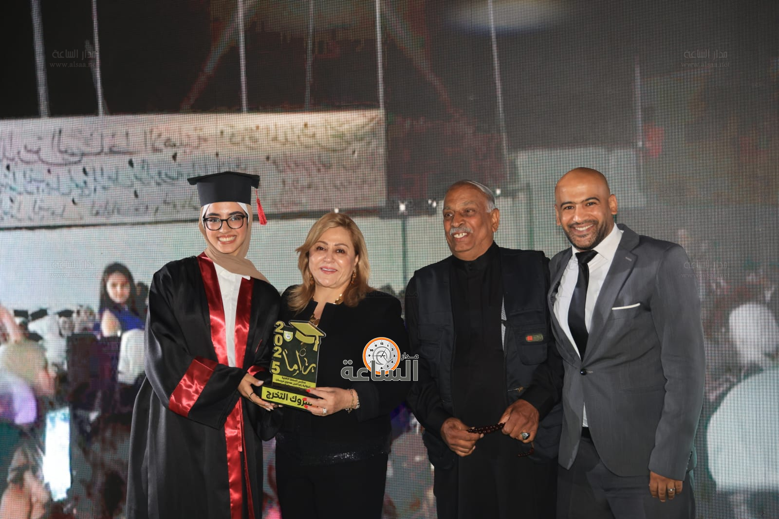 Madar Al-Saa Images 0.033503610945276985