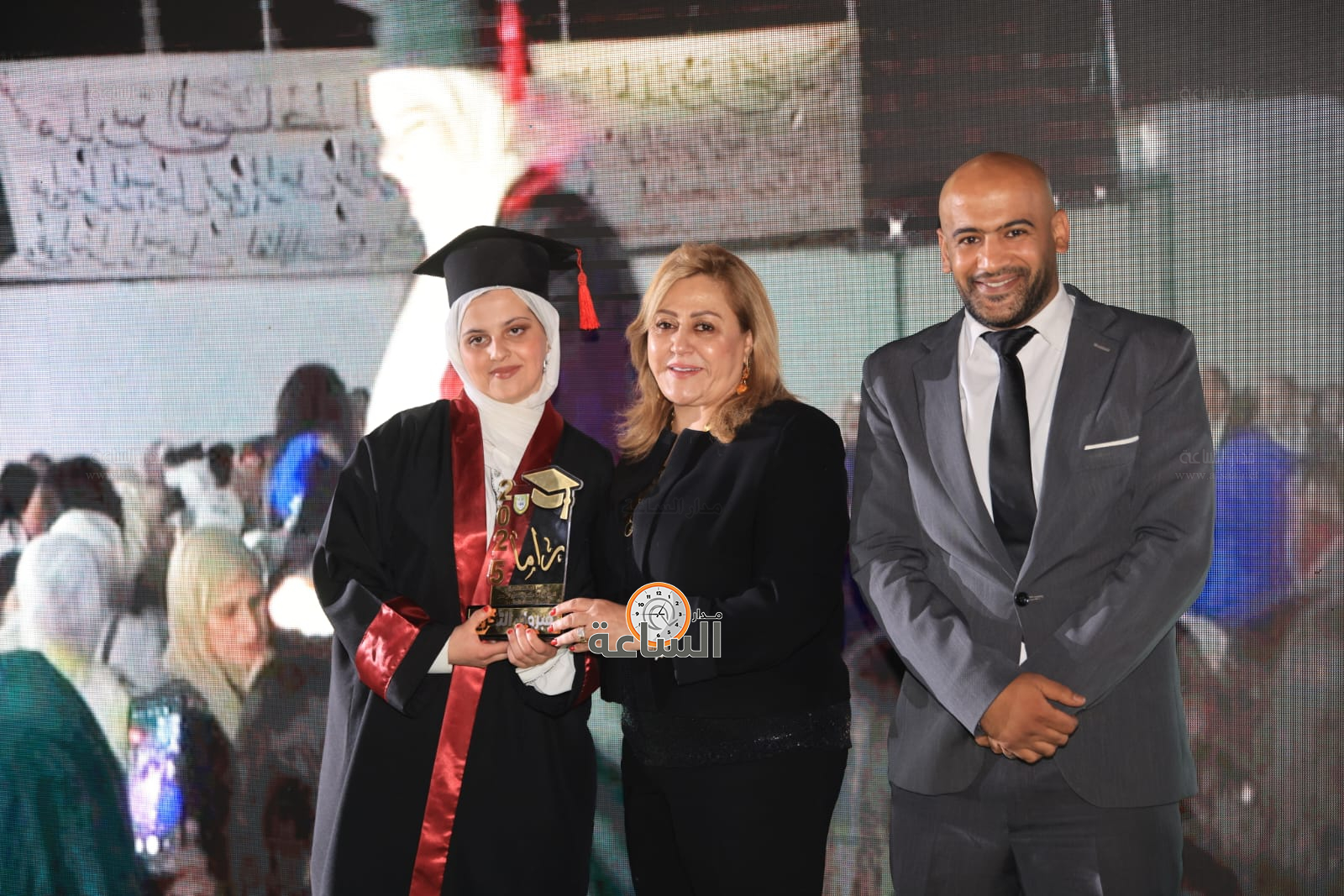 Madar Al-Saa Images 0.0693684489649774