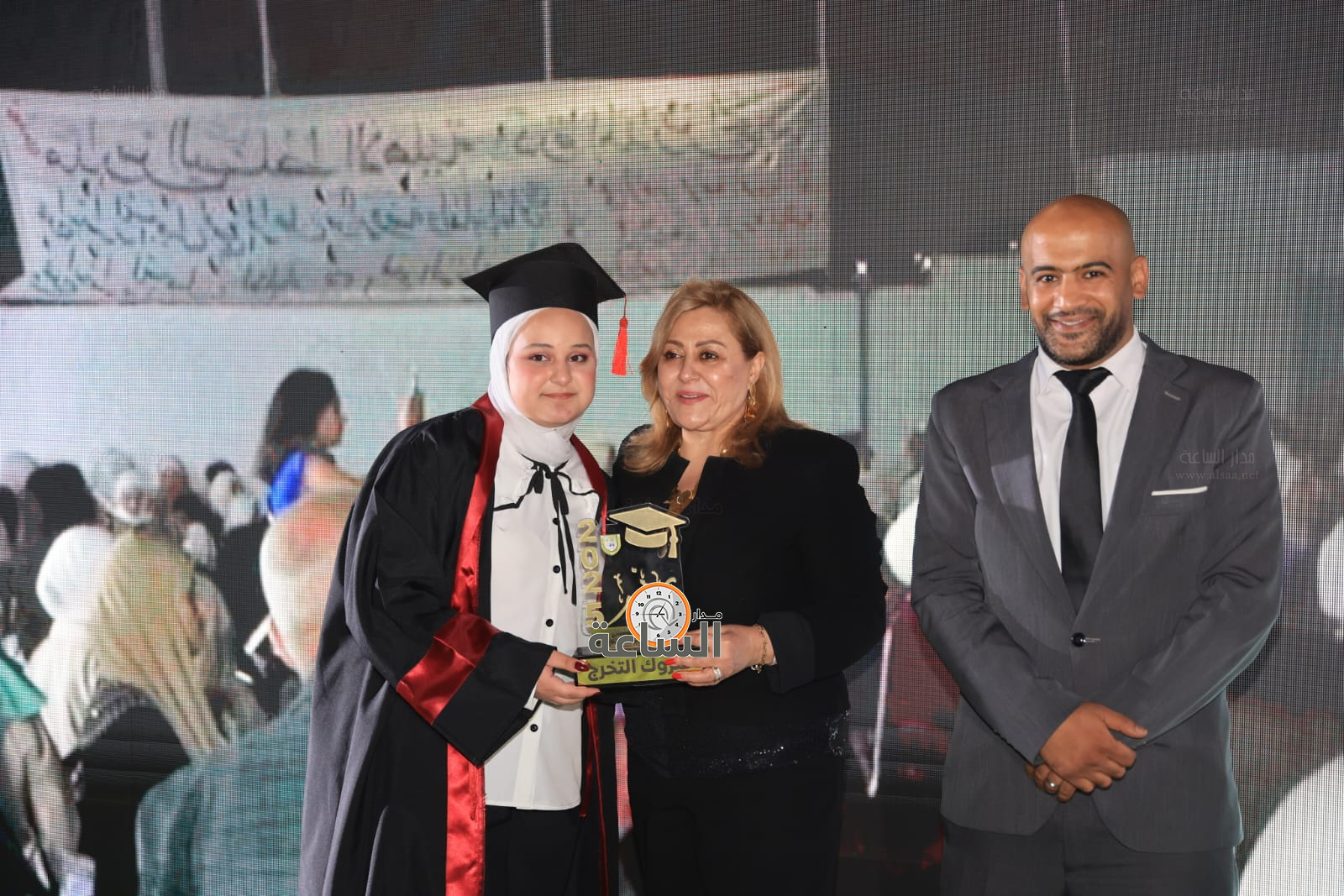 Madar Al-Saa Images 0.5085325419731819