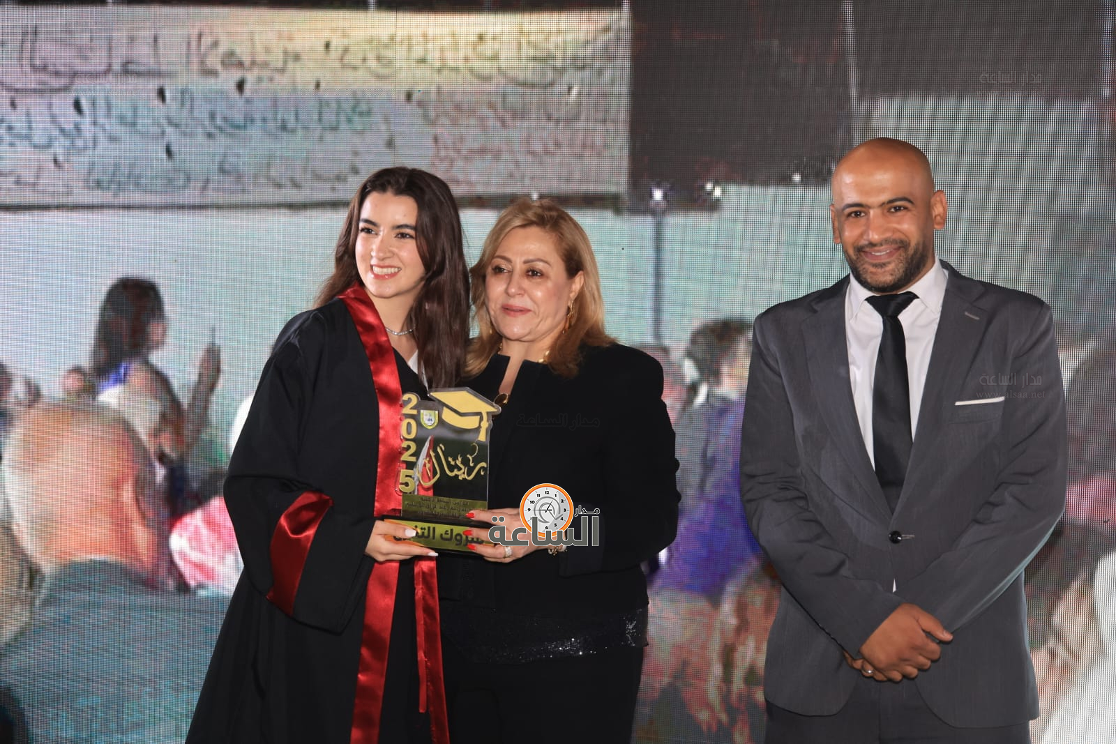 Madar Al-Saa Images 0.9983031022857097