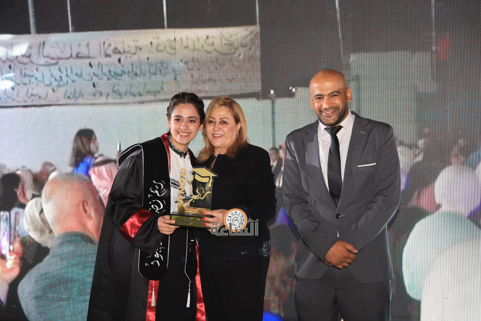 Madar Al-Saa Images 0.7875209160155735