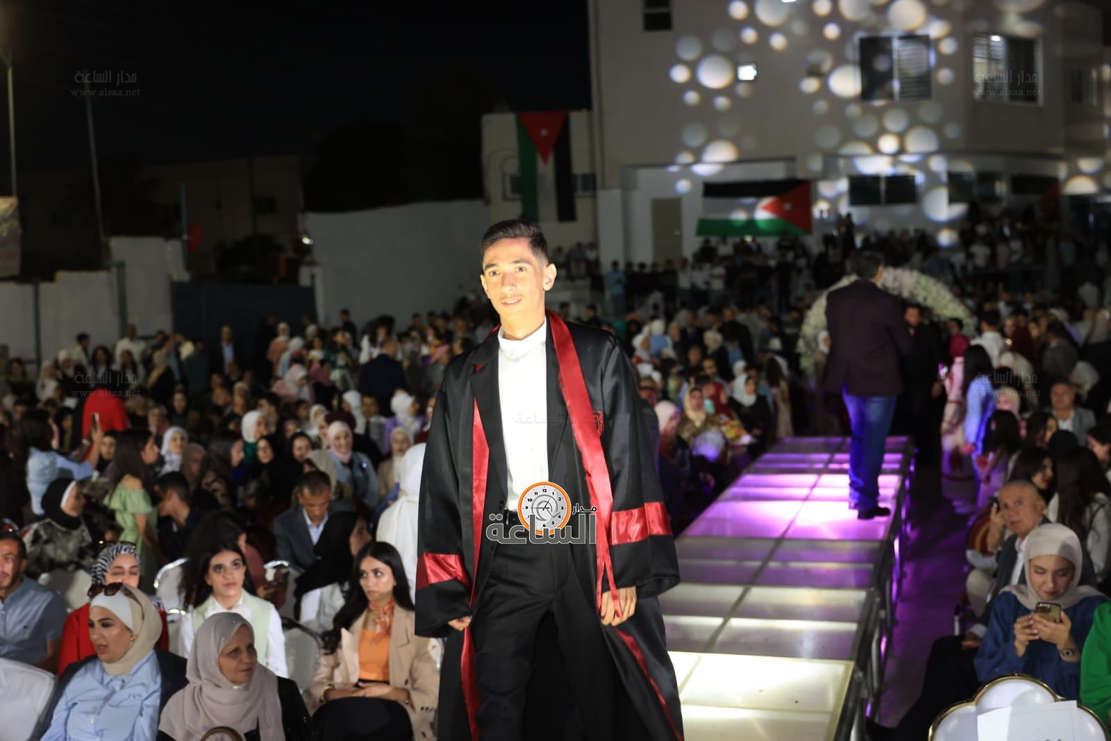 Madar Al-Saa Images 0.11392244000342844