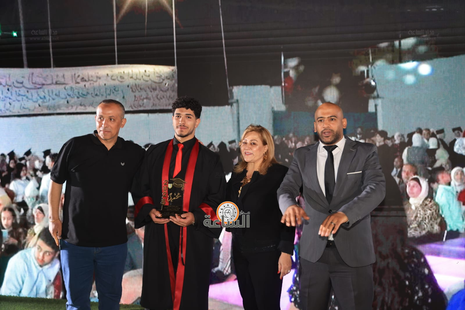 Madar Al-Saa Images 0.14637233027192809