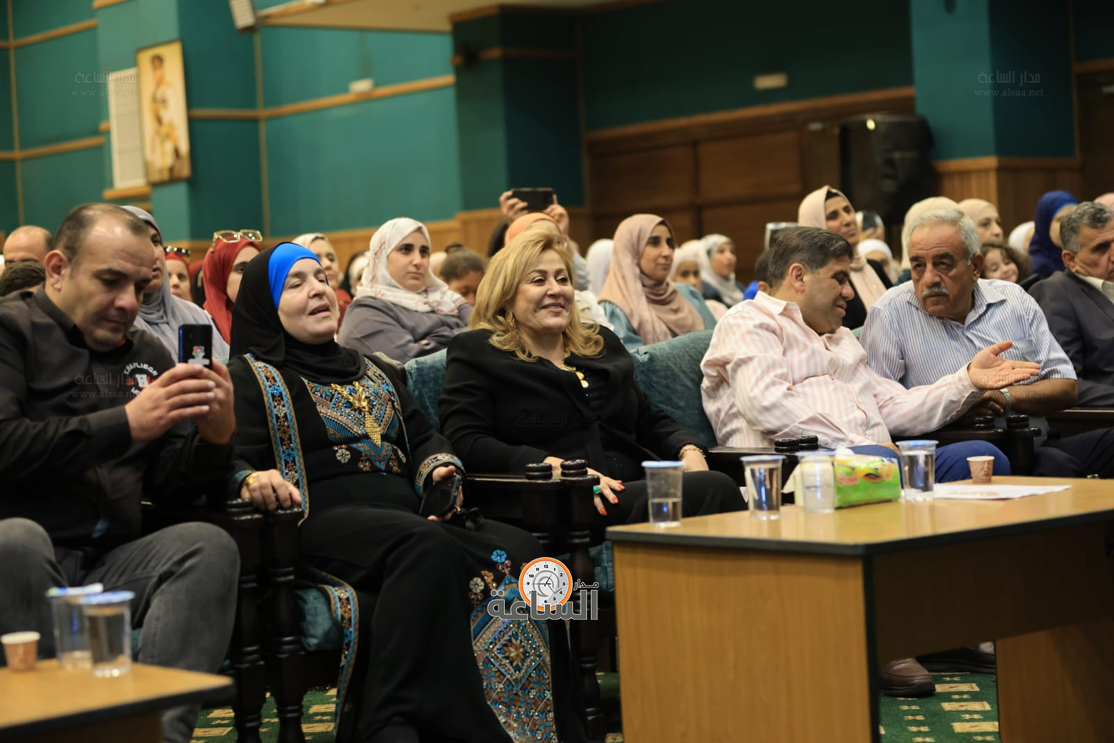 Madar Al-Saa Images 0.7713586285984986