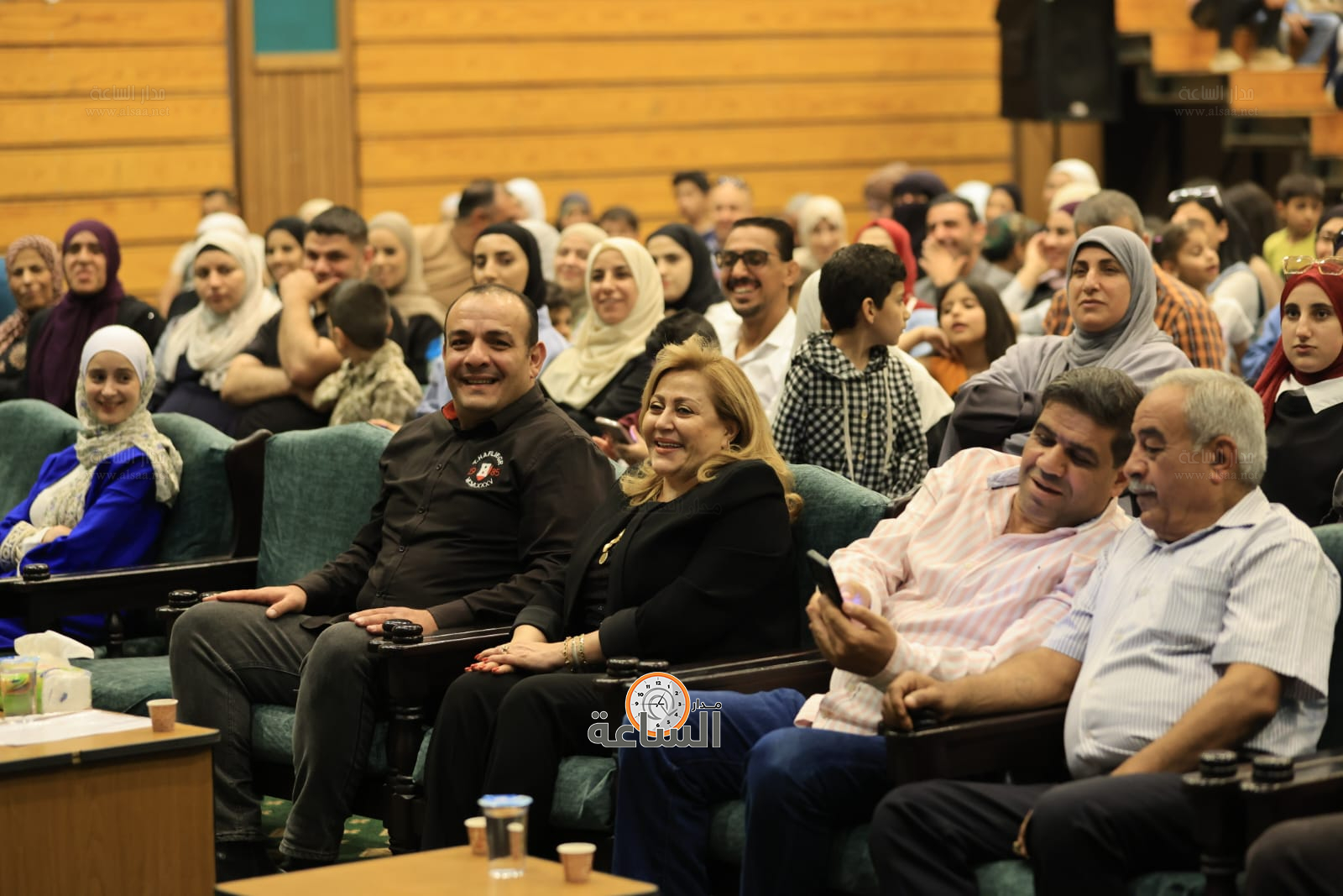 Madar Al-Saa Images 0.755880535818467