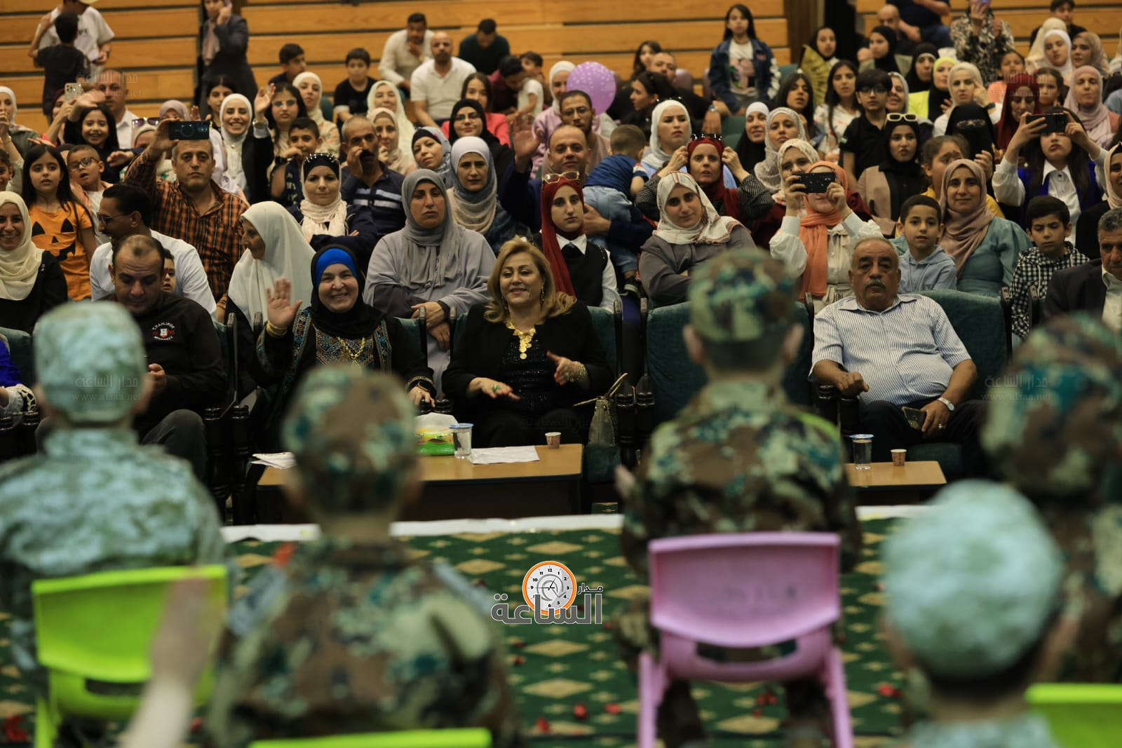 Madar Al-Saa Images 0.7711537569332392