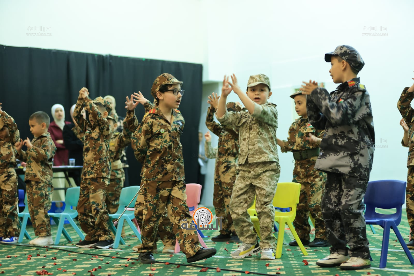 Madar Al-Saa Images 0.22703676666958172