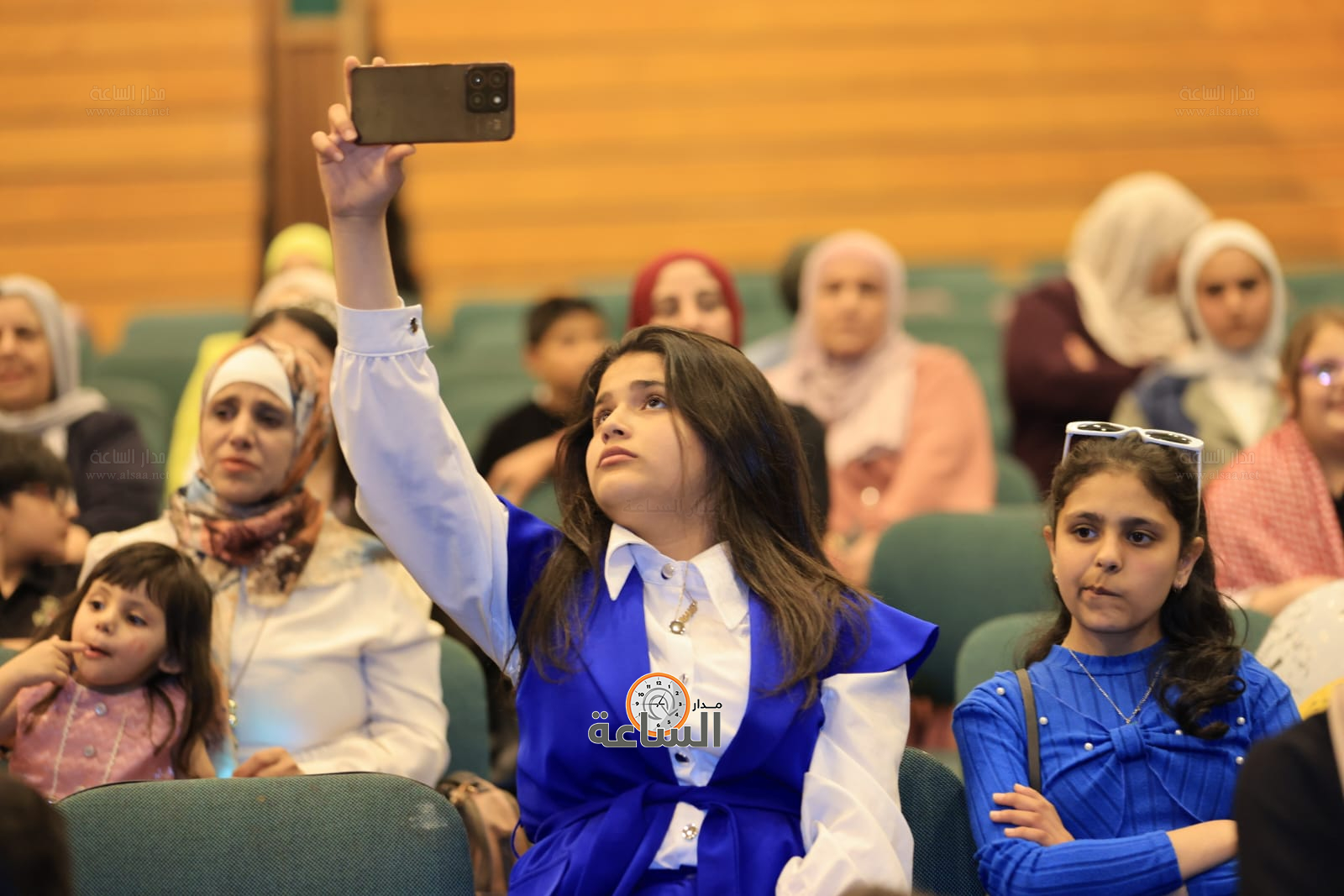 Madar Al-Saa Images 0.6593662665089185