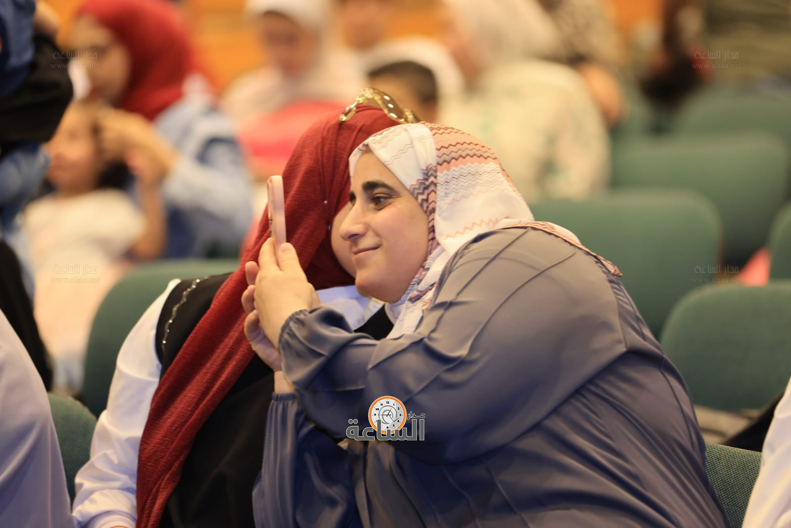 Madar Al-Saa Images 0.29811693737736045