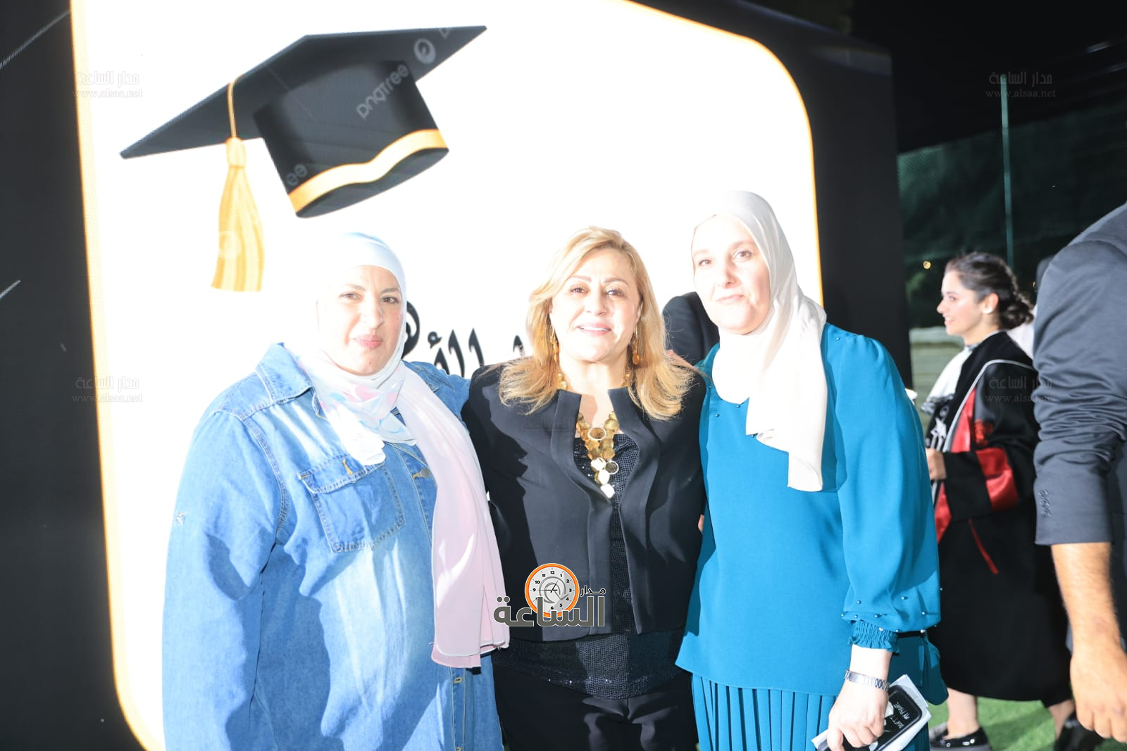 Madar Al-Saa Images 0.18934651719043727