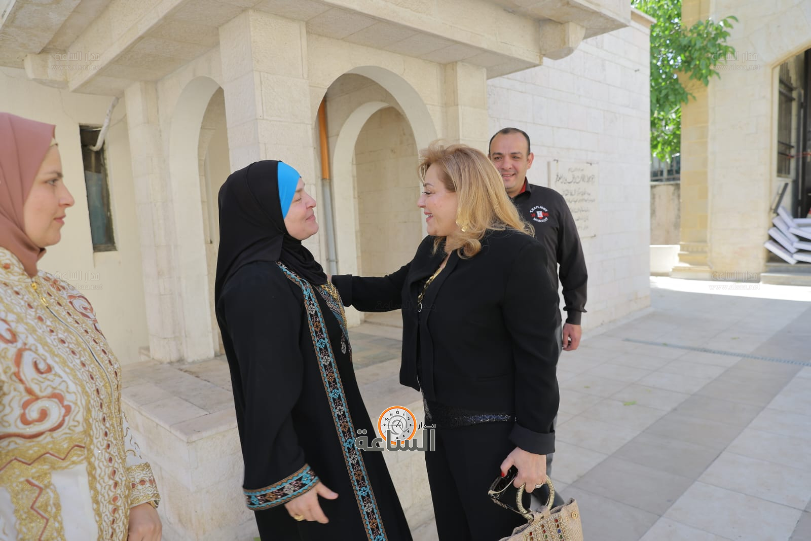 Madar Al-Saa Images 0.0343890964488639