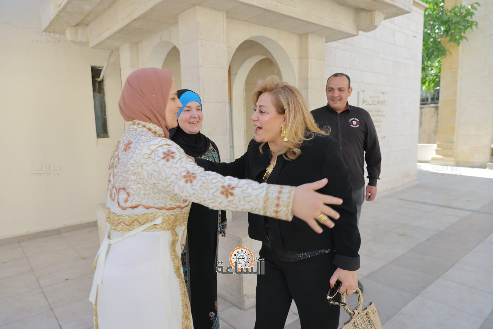 Madar Al-Saa Images 0.2845748215926861