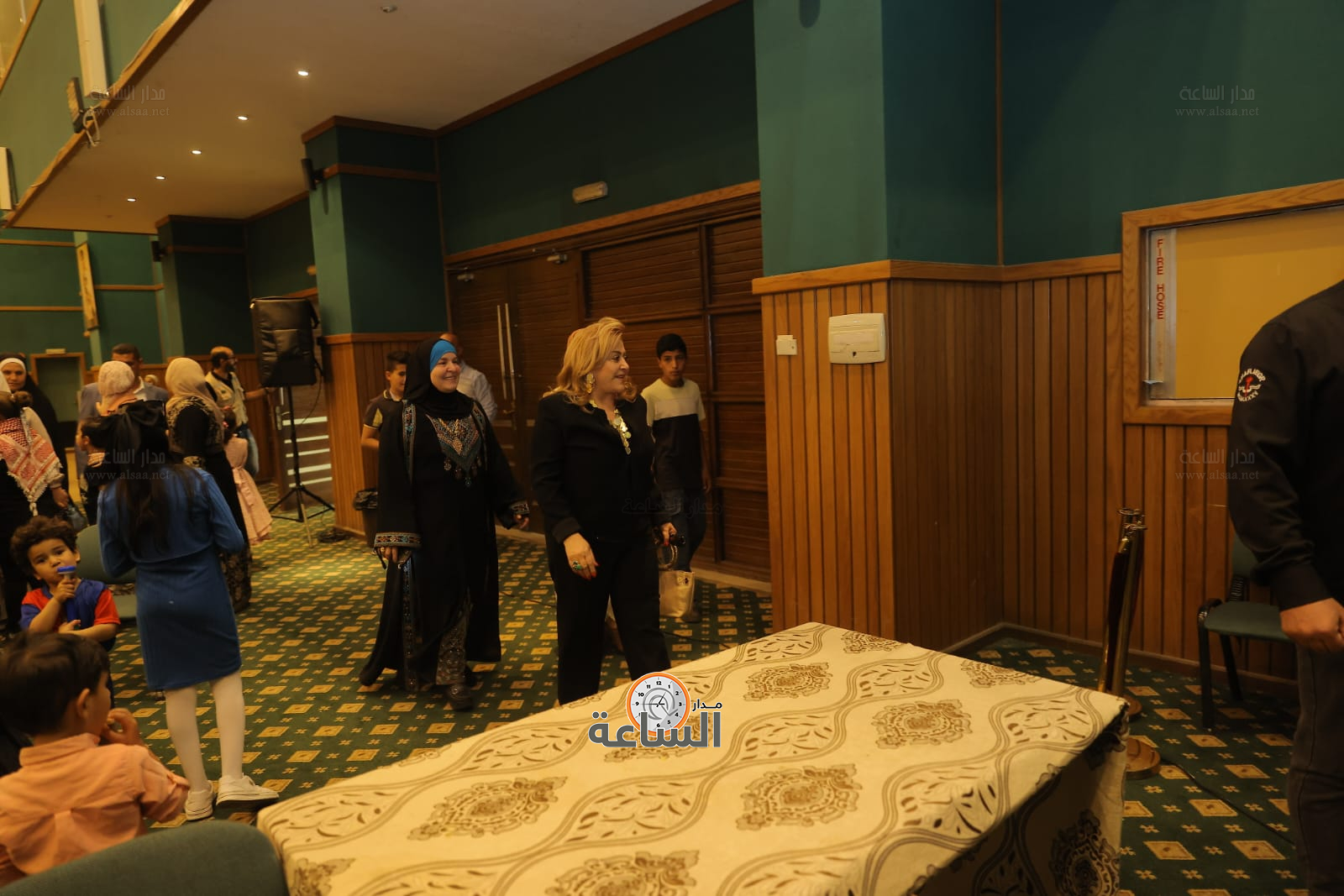 Madar Al-Saa Images 0.6840919231054113