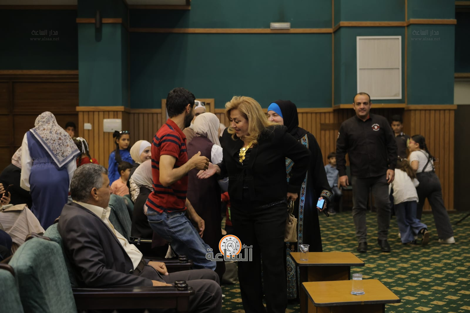 Madar Al-Saa Images 0.15173764344599827