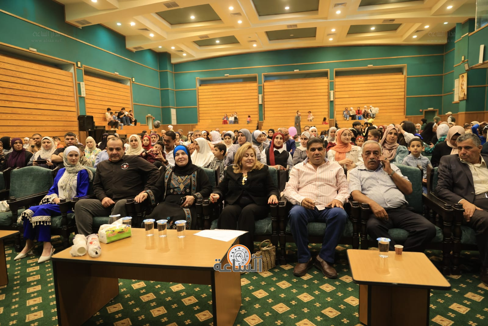 Madar Al-Saa Images 0.15227076663861672