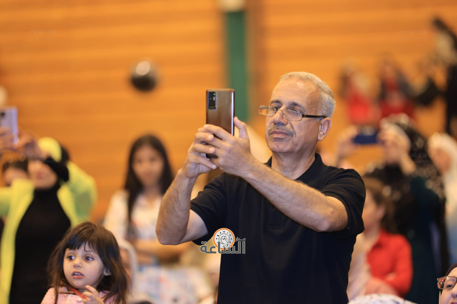 Madar Al-Saa Images 0.9351445289480214