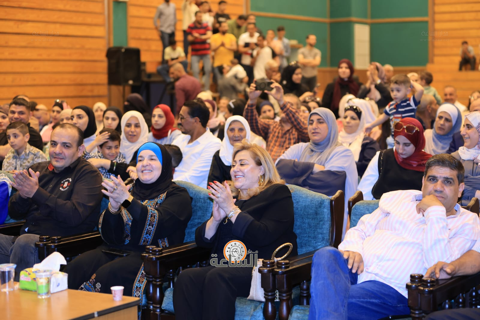 Madar Al-Saa Images 0.3001321617304479