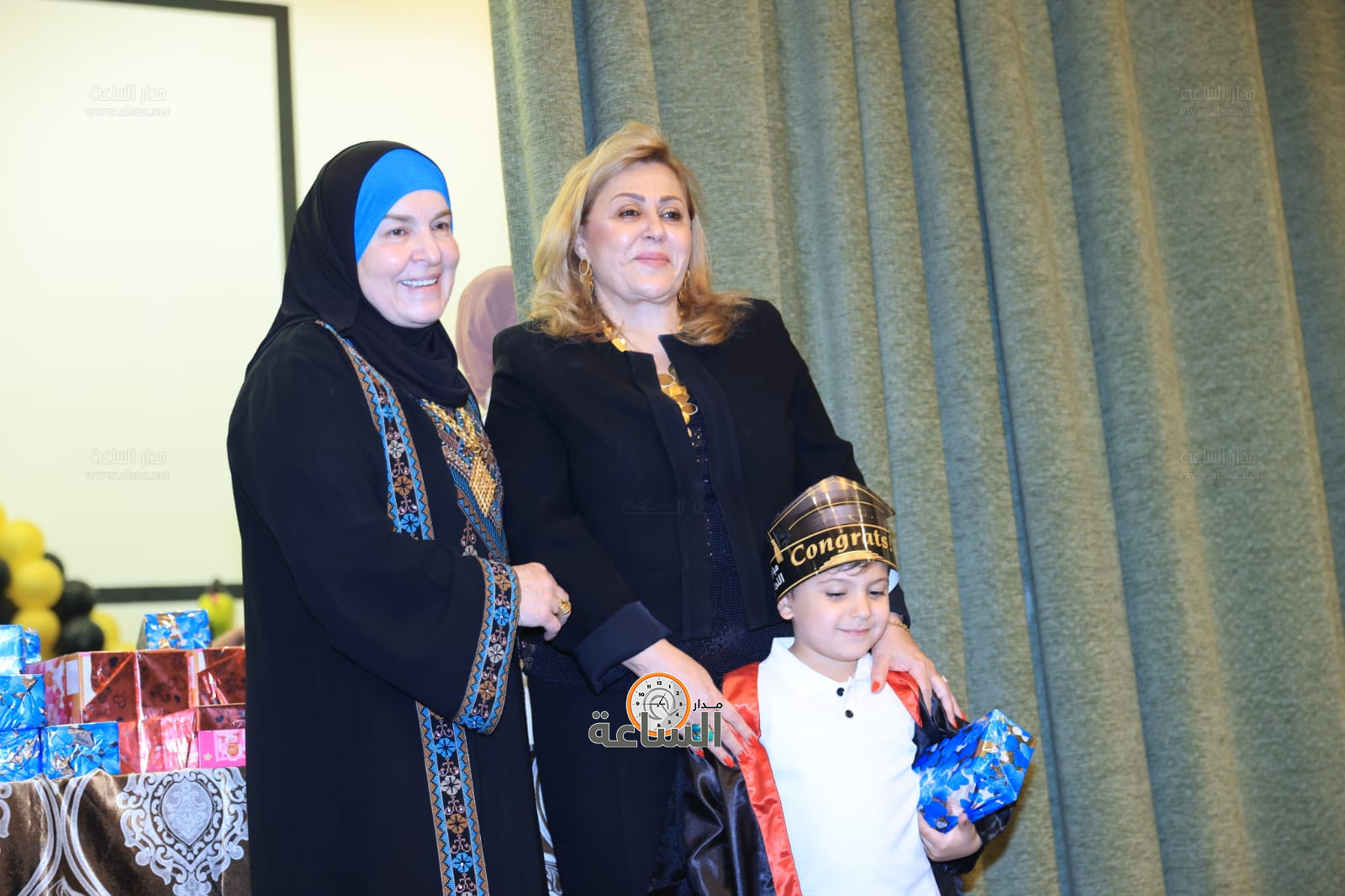 Madar Al-Saa Images 0.04075682808290759