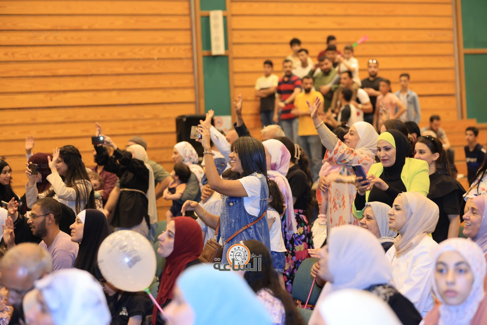 Madar Al-Saa Images 0.6347217860580298