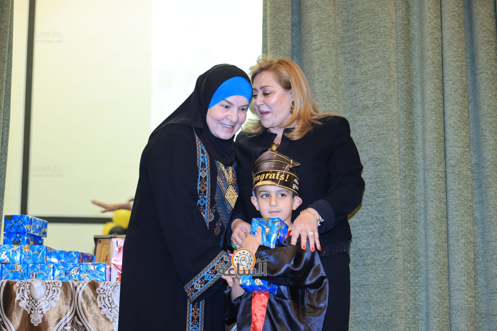 Madar Al-Saa Images 0.4251451622610072