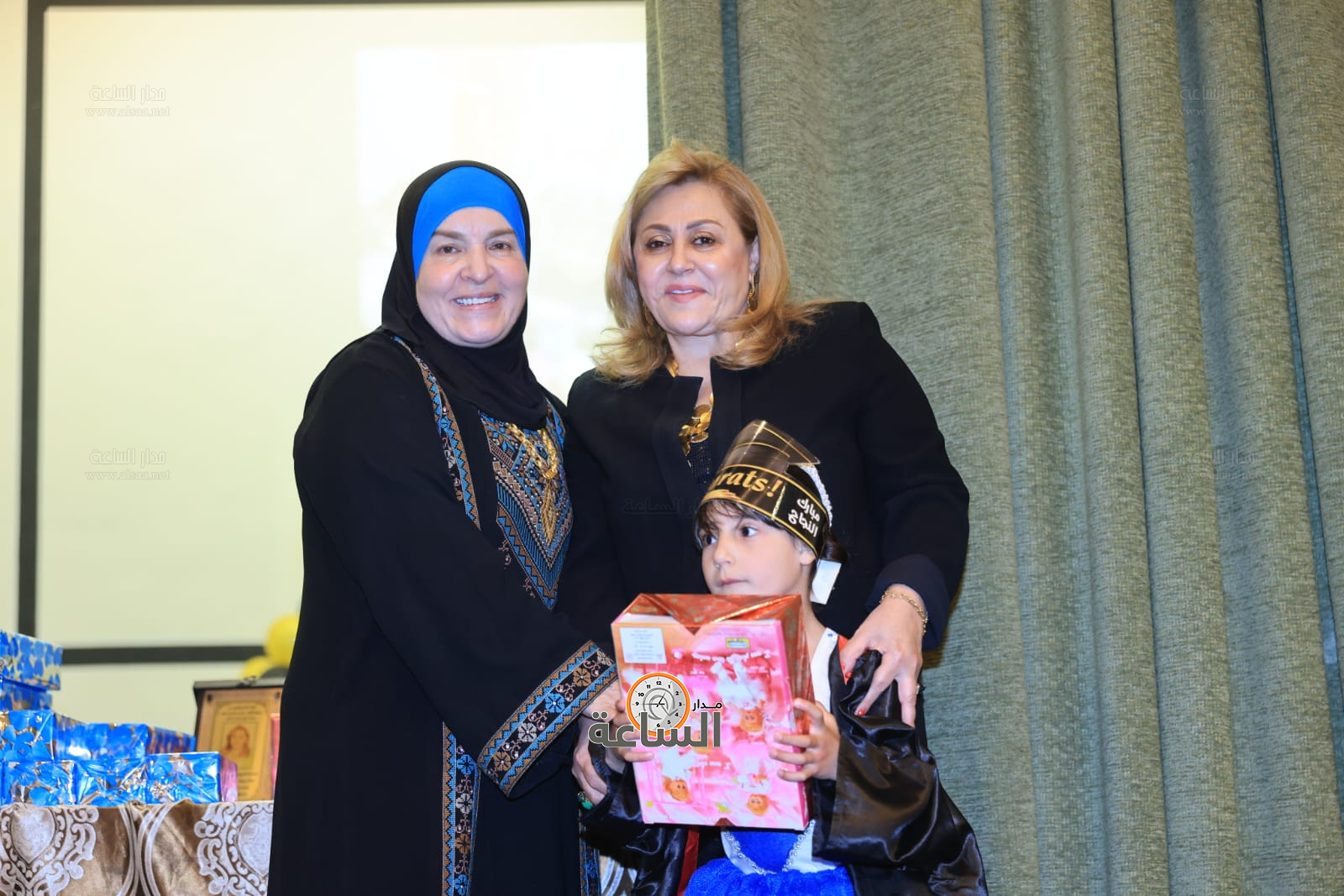 Madar Al-Saa Images 0.25563976731374494