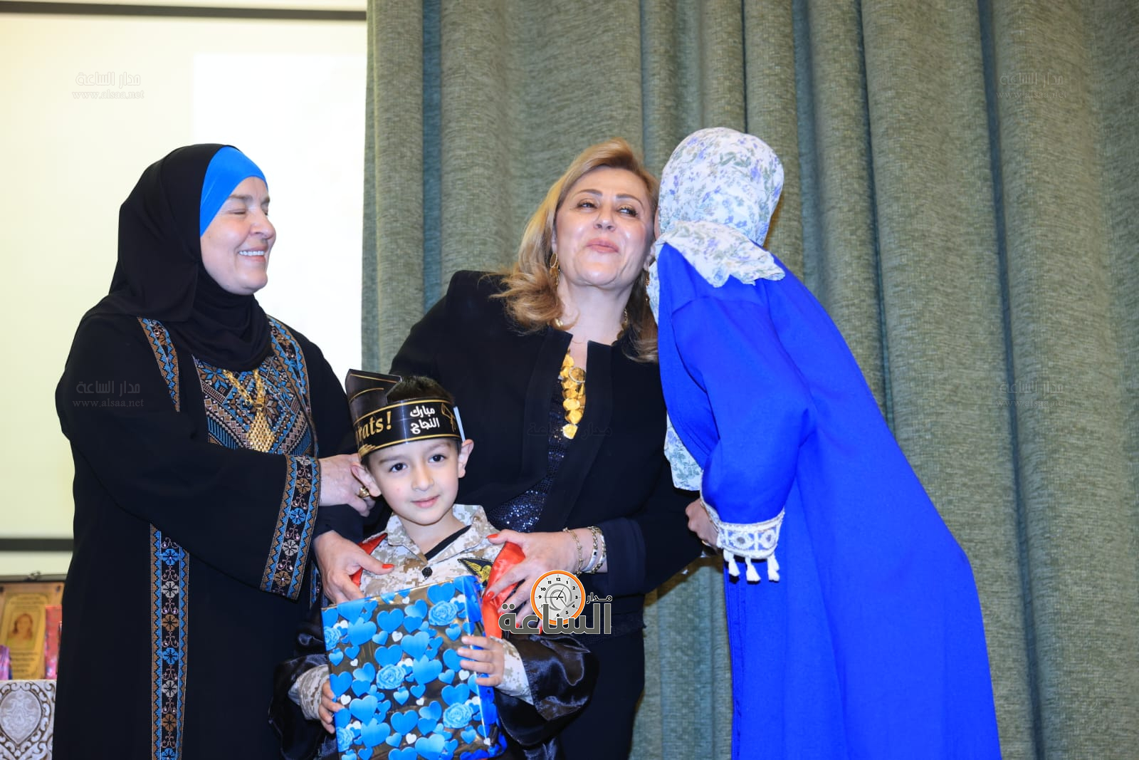 Madar Al-Saa Images 0.20824528315746083