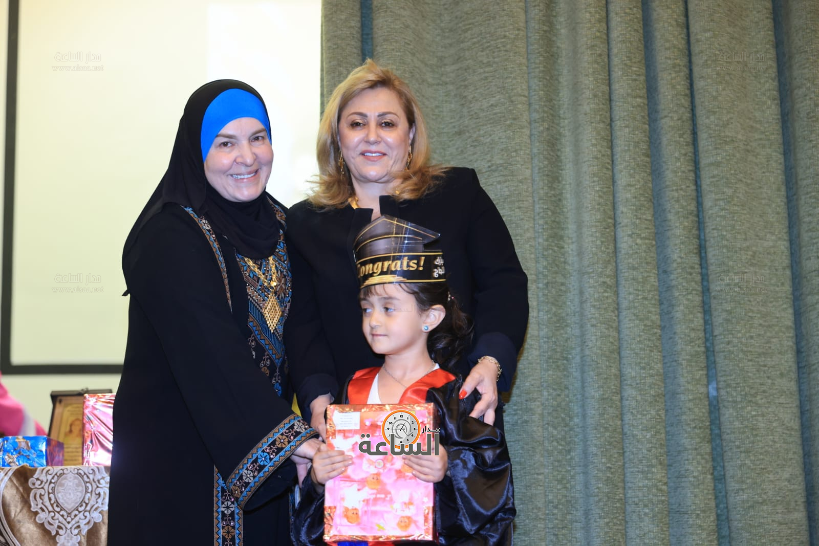 Madar Al-Saa Images 0.8700527018457797