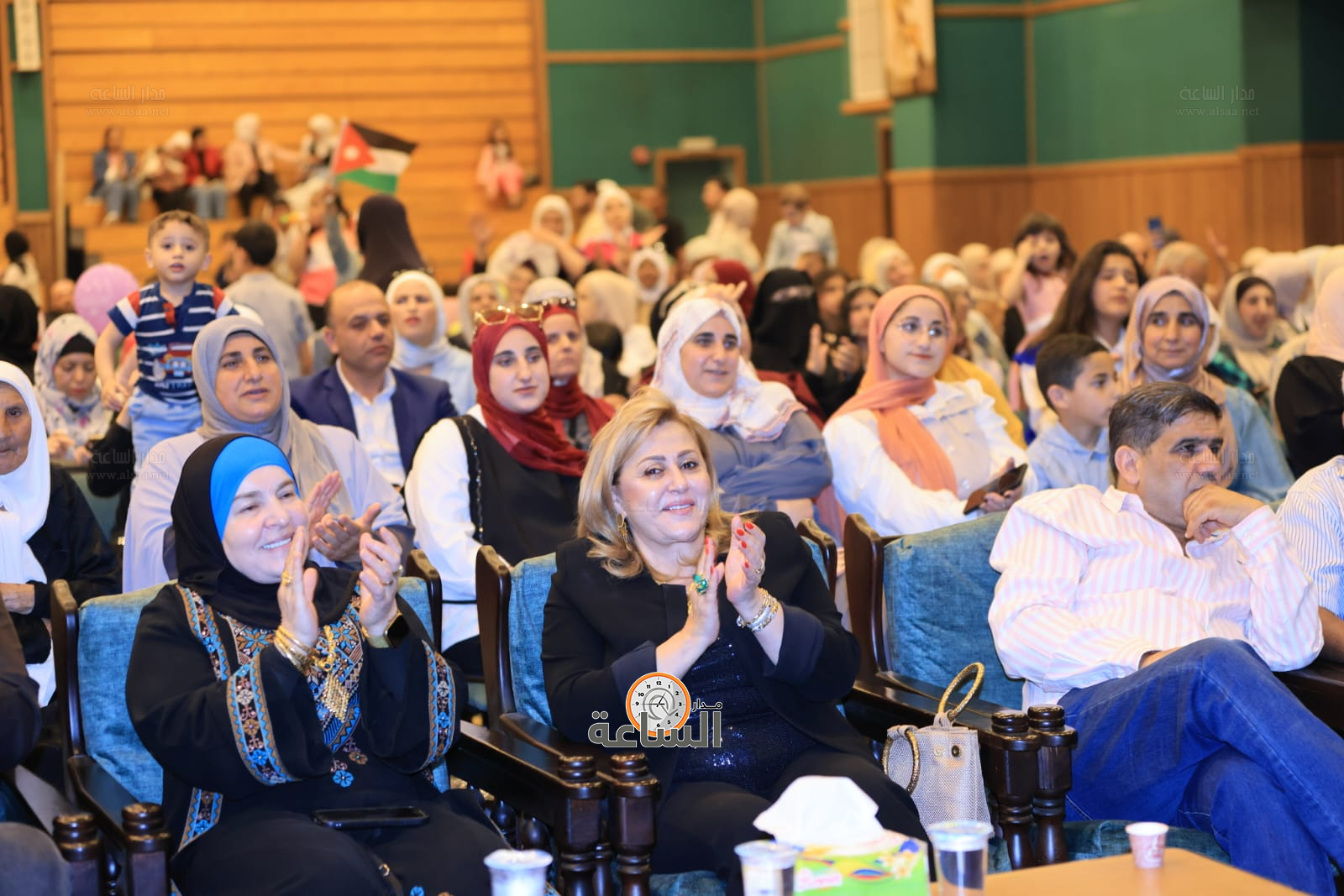 Madar Al-Saa Images 0.1286230852400475