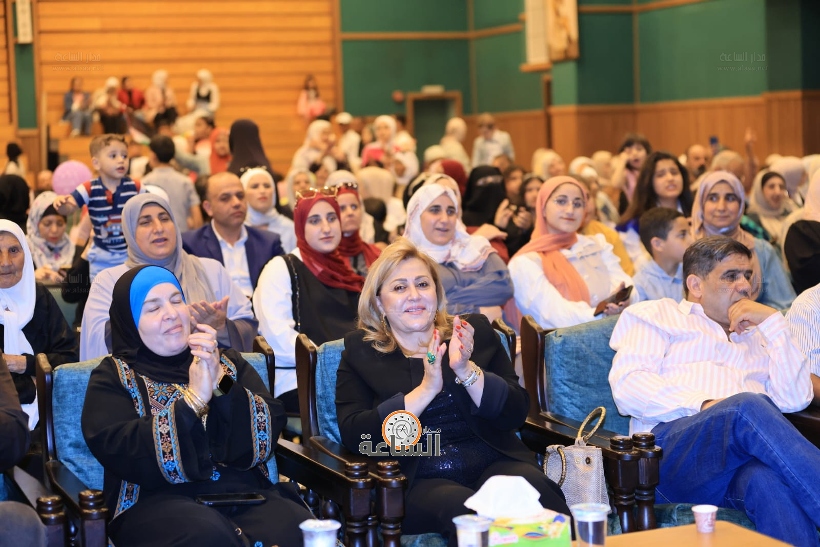 Madar Al-Saa Images 0.8652018594534113