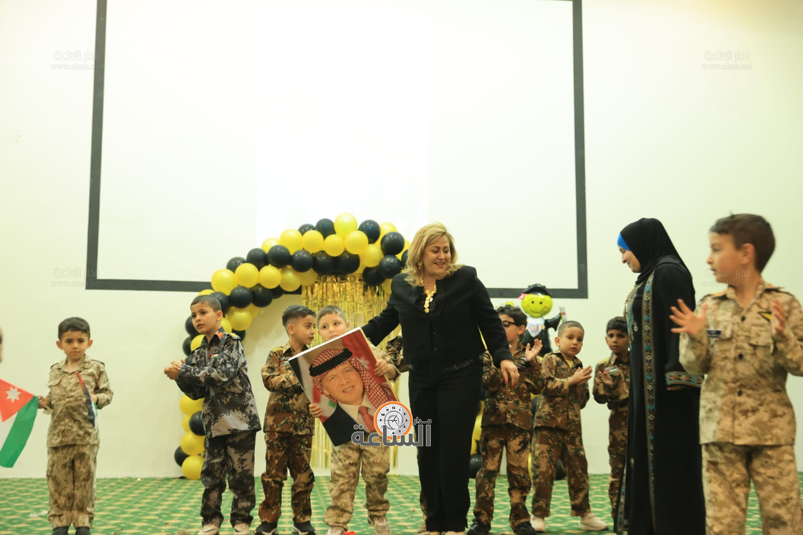 Madar Al-Saa Images 0.45556748219641774