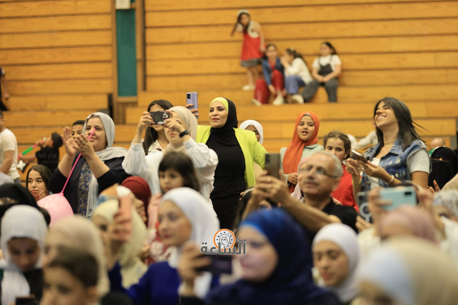 Madar Al-Saa Images 0.7781191898448969