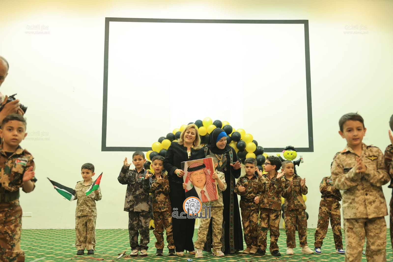 Madar Al-Saa Images 0.7566176735136736